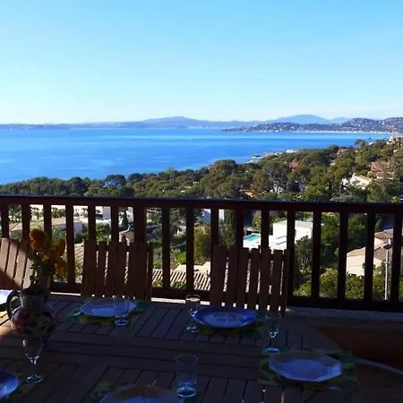Sleeps 10 Pool Wifi * Les Issambres