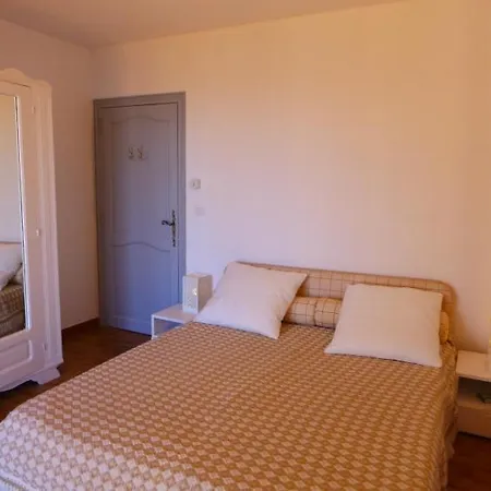 Sleeps 10 Pool Wifi * Les Issambres